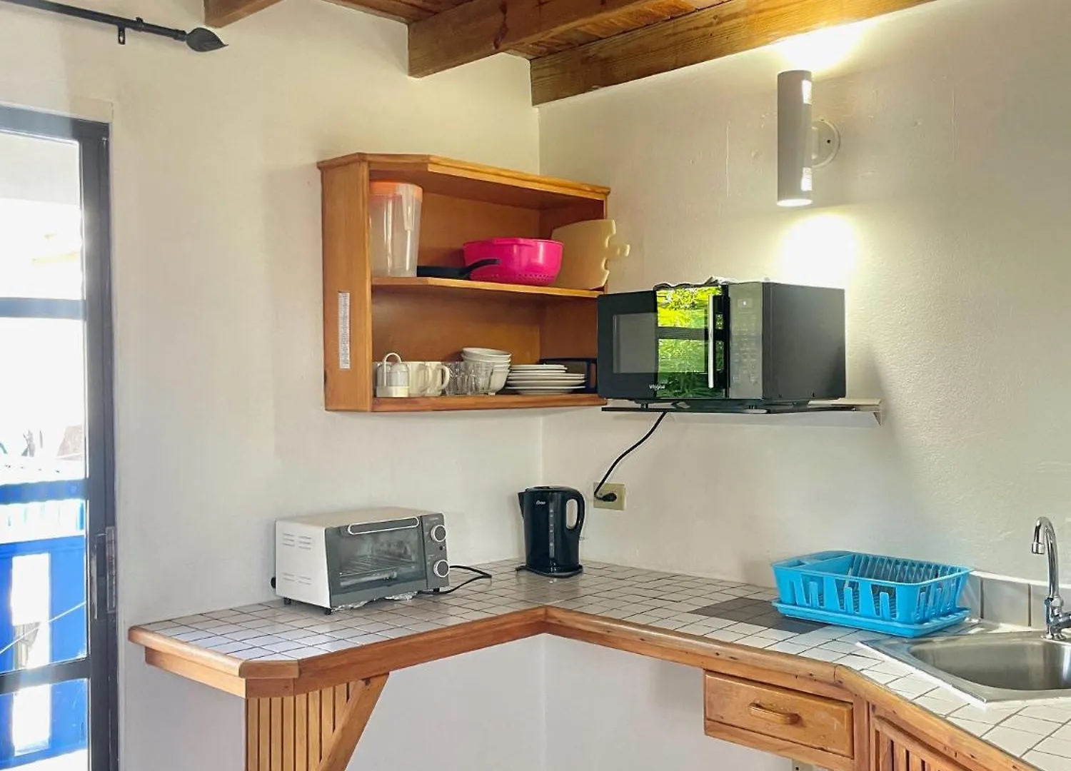 Aparthotel Bananaquit Tobago -Stay Near The Beach Crown Point