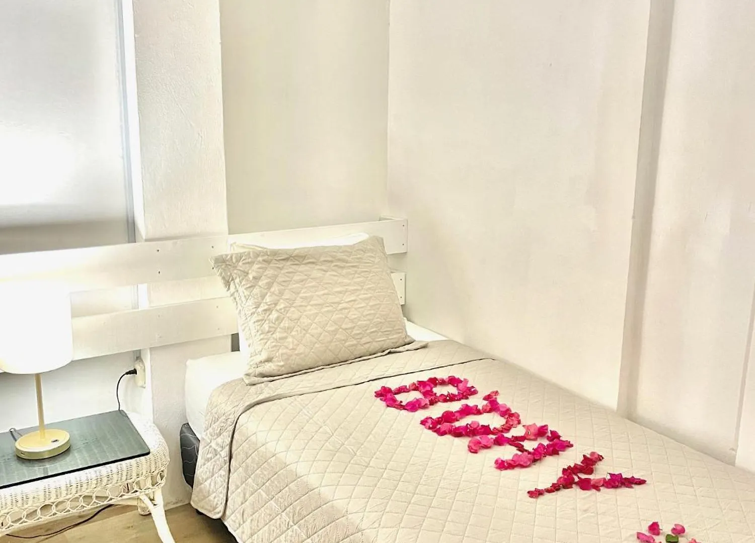 Bananaquit Tobago -Stay Near The Beach Краун-Пойнт 3*,
