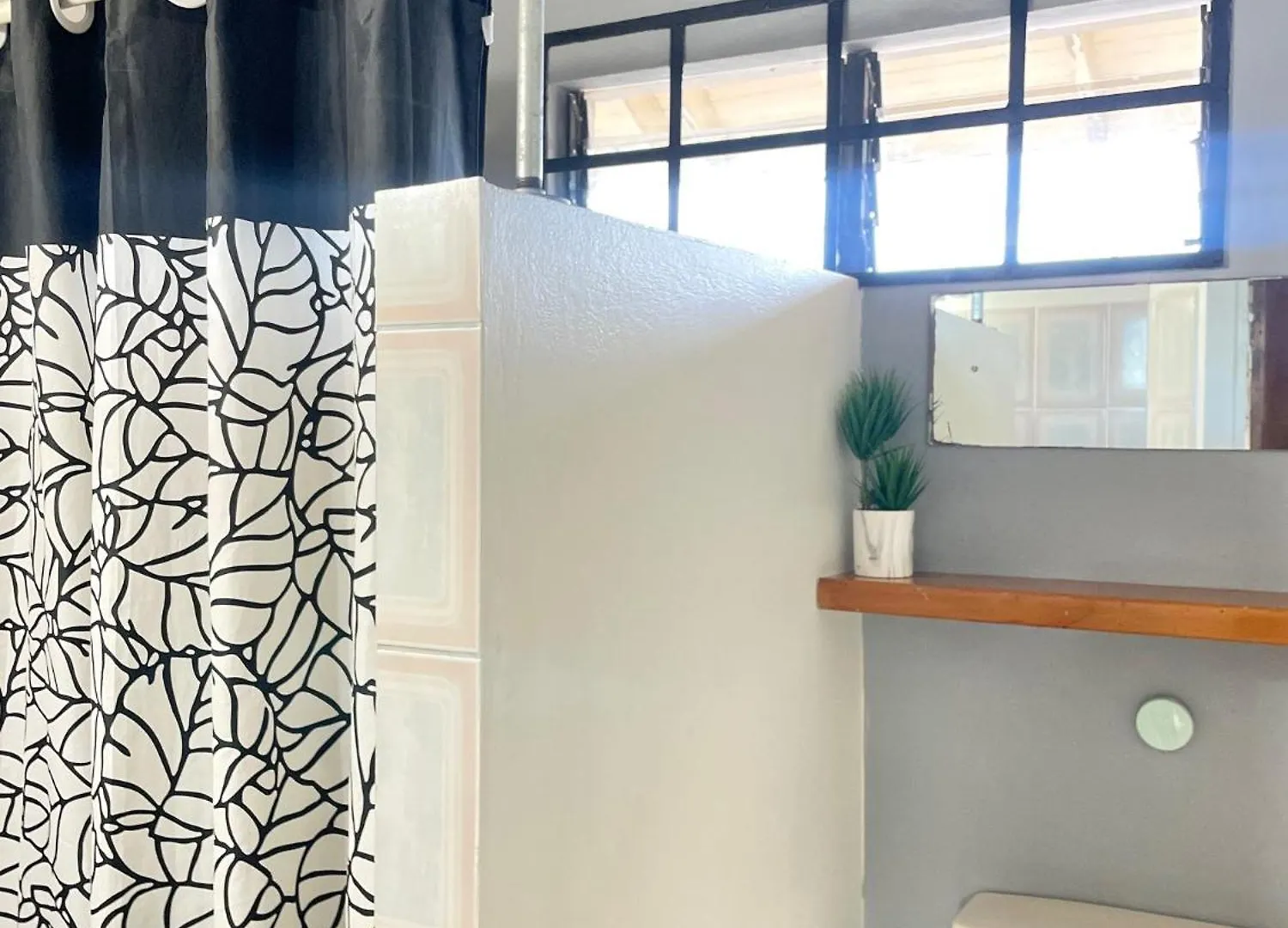 Bananaquit Tobago -Stay Near The Beach Краун-Пойнт 3*,  Тринидад и Тобаго