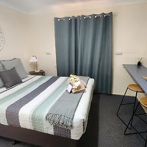 https://affordable-gold-city-motel.queenslandhotels.net