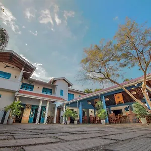 https://blueelephant-boutique.kandyhotelsnow.com